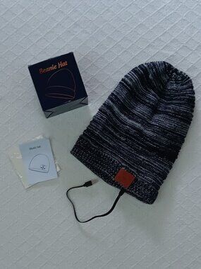EverPlus Bluetooth Beanie Gift Music Hat for Outdoor Sports Navy Blue Gray OS